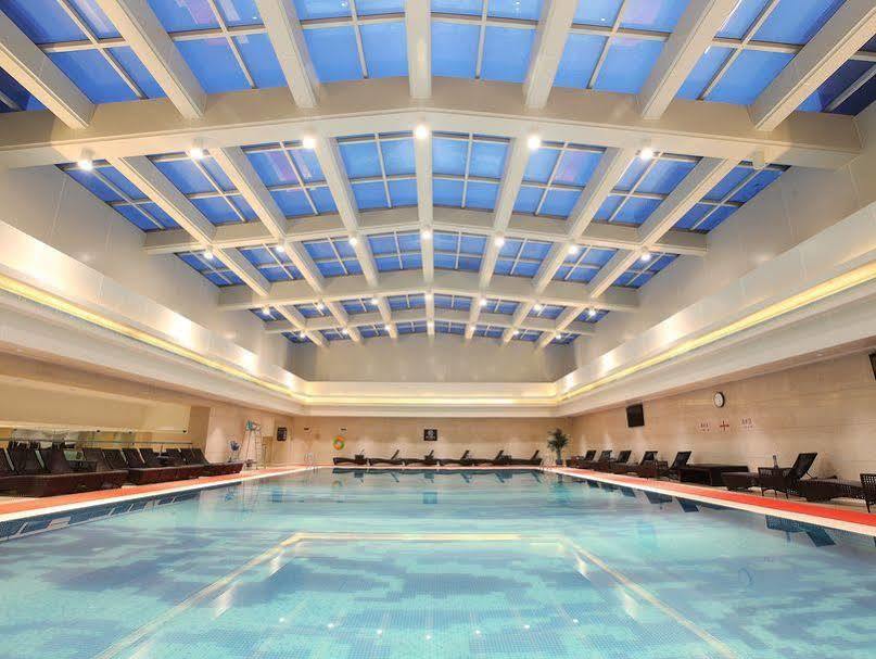 Embassador International Hotel Сиань Экстерьер фото