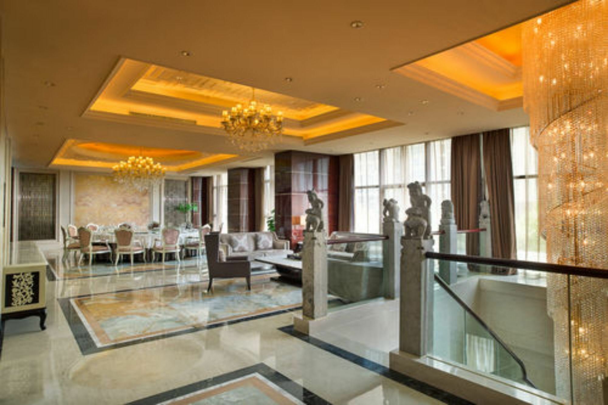 Embassador International Hotel Сиань Экстерьер фото