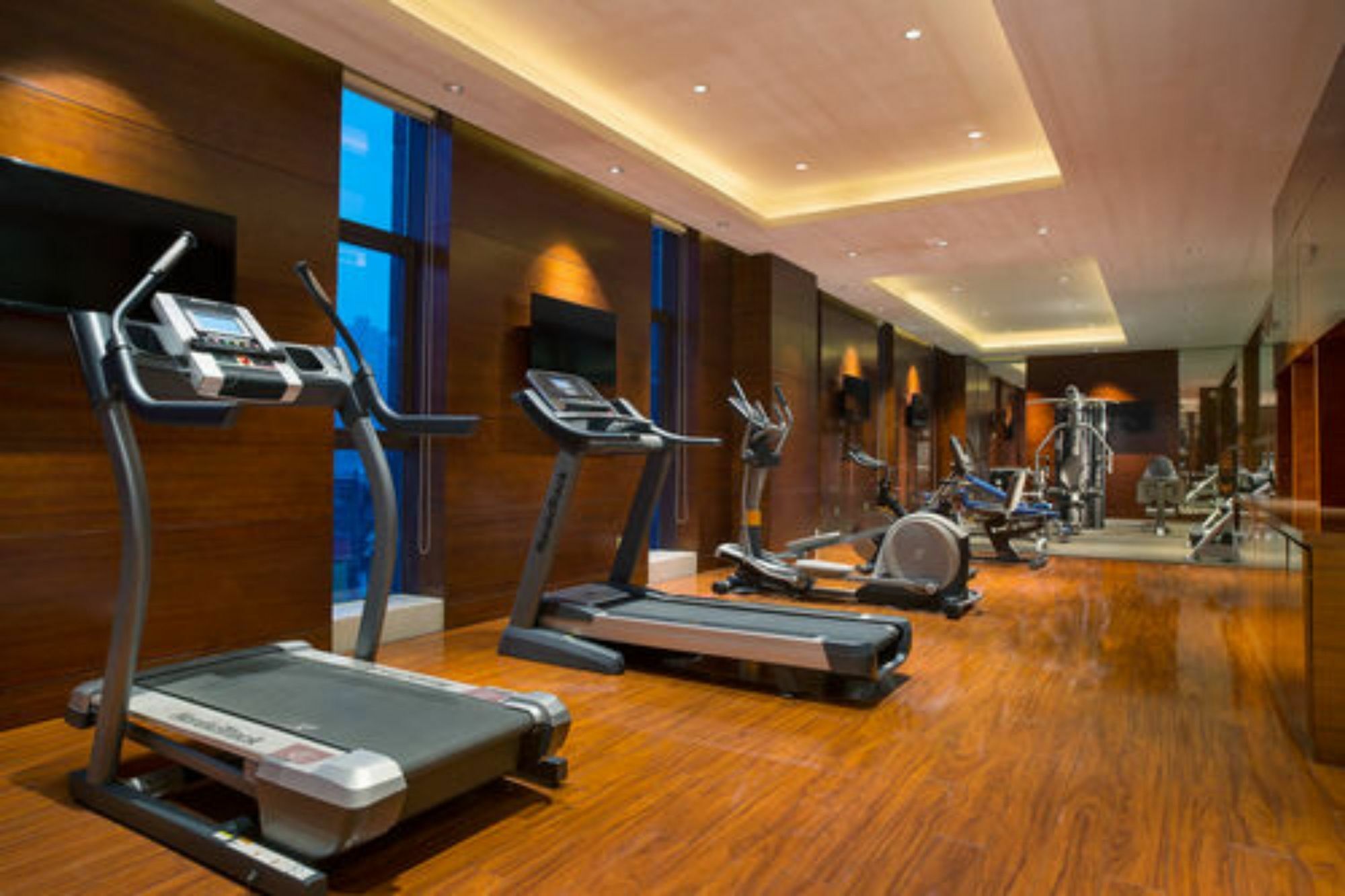 Embassador International Hotel Сиань Экстерьер фото